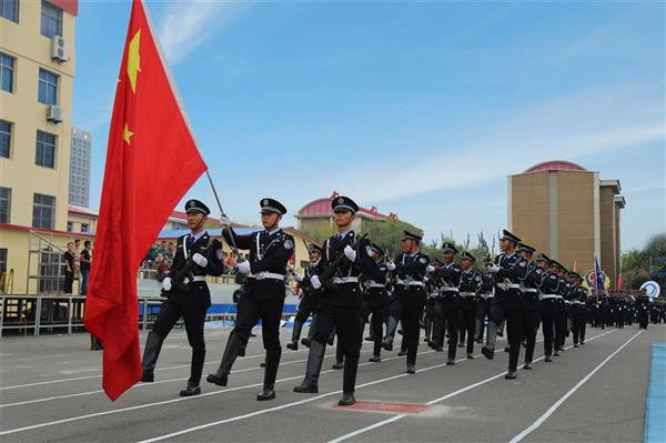 報名山東東營金盾司法學校特警專業需要滿足什么條件？